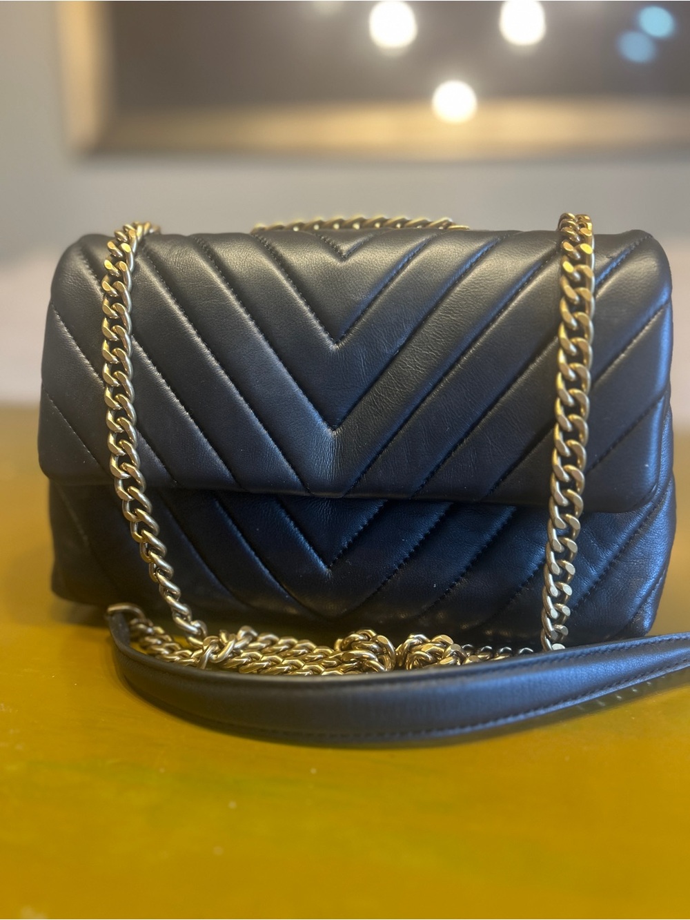 Quince Black Quilted convertible Crossbody Bag with Gold Chain